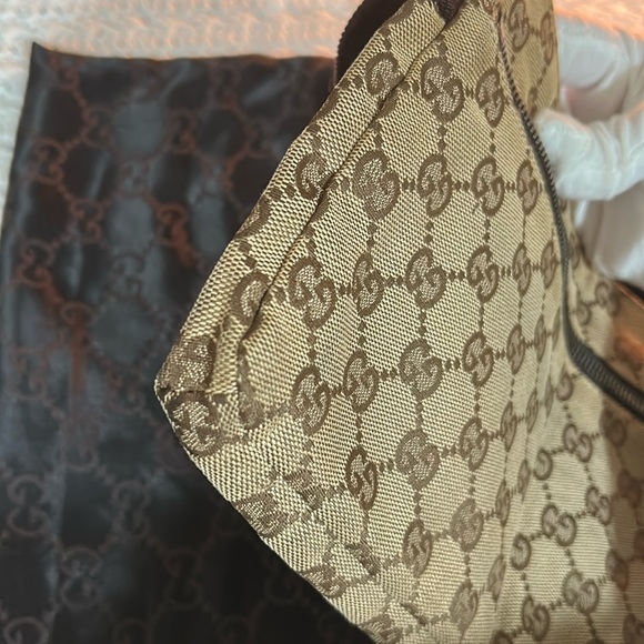 Gucci GG Canvas Belt Bag - Picture 12 of 17